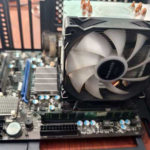 咨询AMD FX 8300 CPU  五件议价
