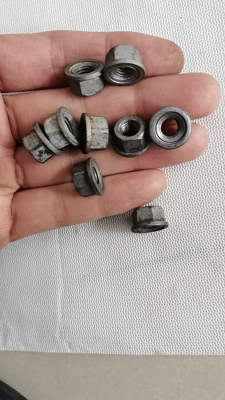 宝马M7进气岐管螺丝螺帽螺母 宝马全系车型进气支管螺丝拆件 单价