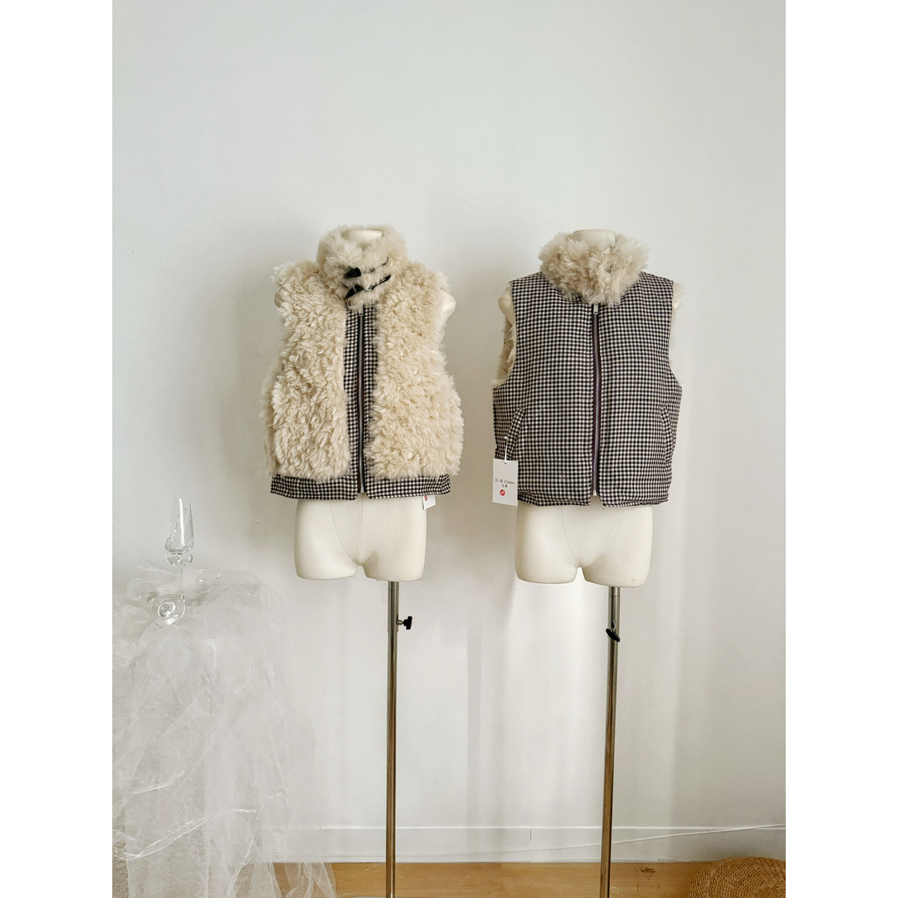 Wuu2sweet吴太甜 毛茸茸双面背心外套女冬季防风保暖拼接格纹马甲