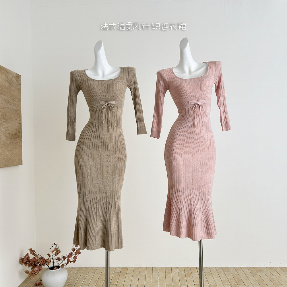 WW定制低卡薄巧法式温柔风针织连衣裙收腰包臀垂感气质长裙子