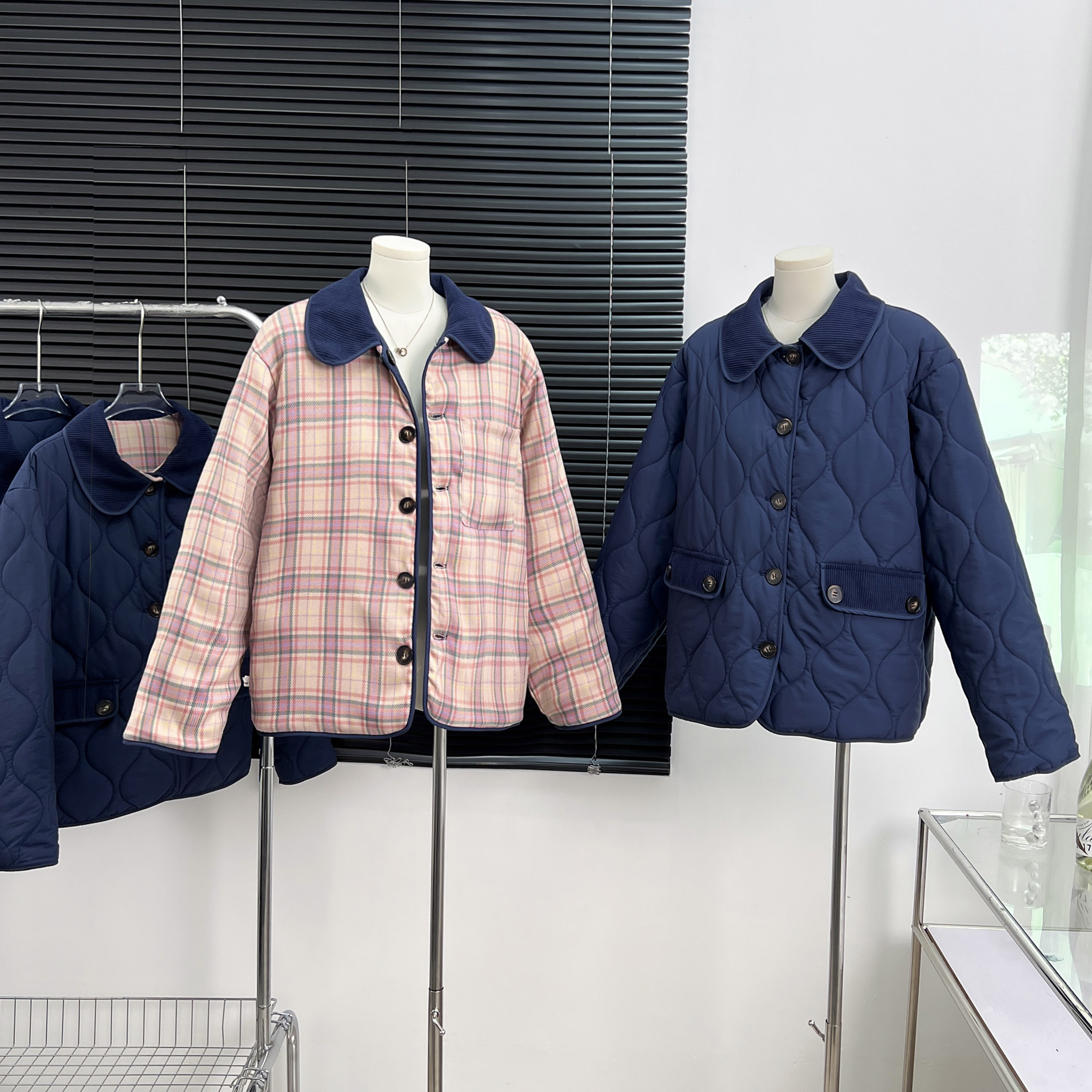 are U shop正反双面穿菱格羽绒服女磨毛格子纹撞色2023年冬季新款