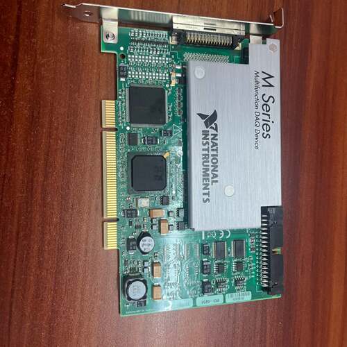 议价数据采集卡Ni PCI-6251， 接线倉SCB-68A，线可维修