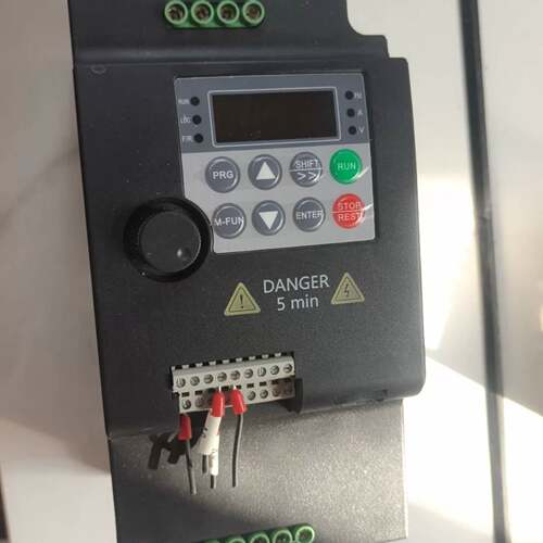 议价海众诚变频器 YC1600-5.5G-4F3，5.5KW 3可维修翻新