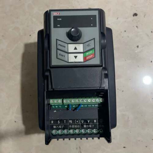 议价三晶变频器 ATV13-4T1R5GH可维修翻新