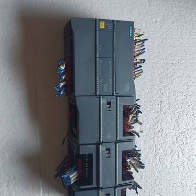 议价西门子S7-1200 PLC模块一套 6ES7 214-1可维修翻新