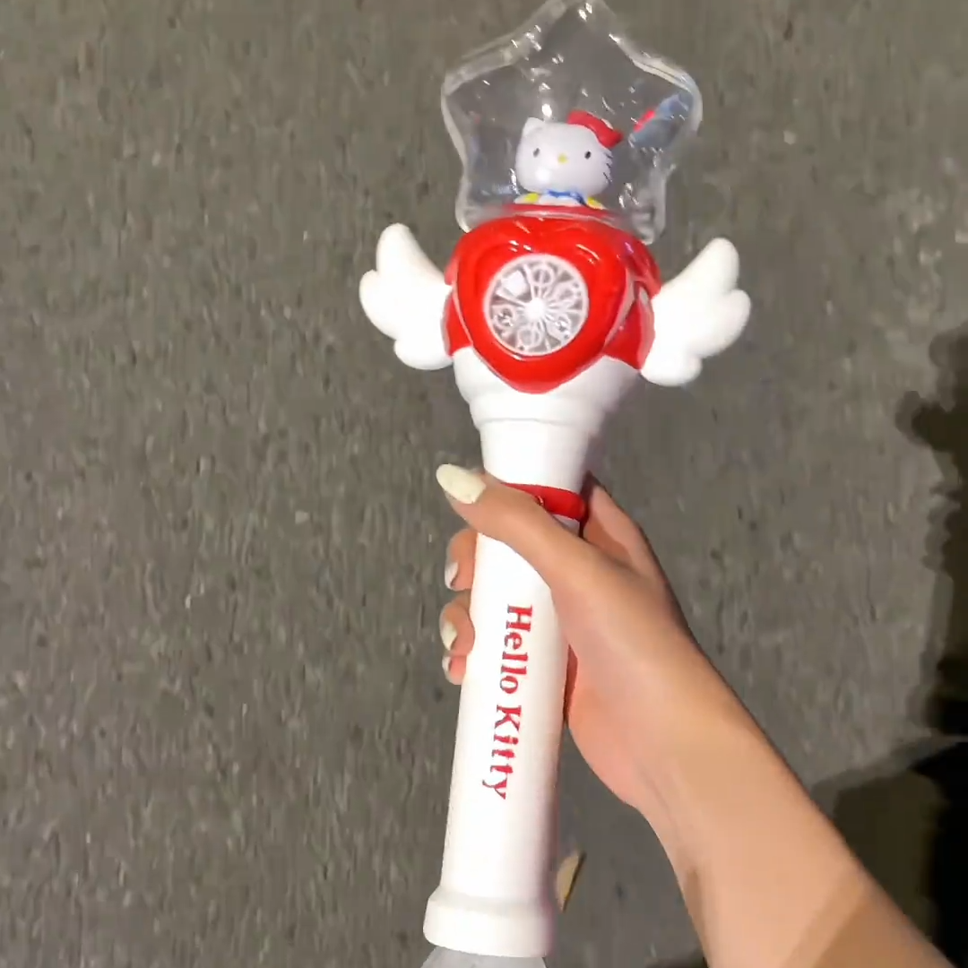 HelloKitty电动泡泡枪高颜值
