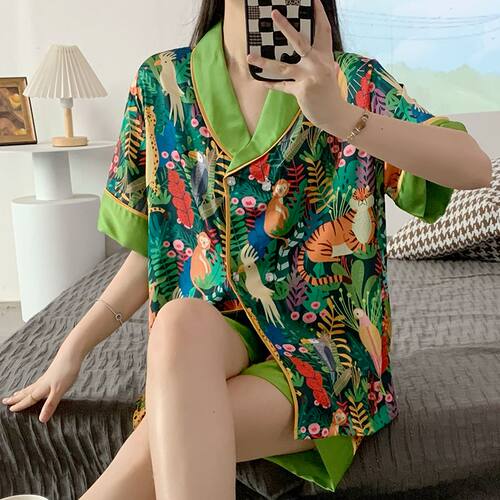 2026夏季短袖短裤绿森林印花冰雪丝睡衣女短袖家居服宽松套装