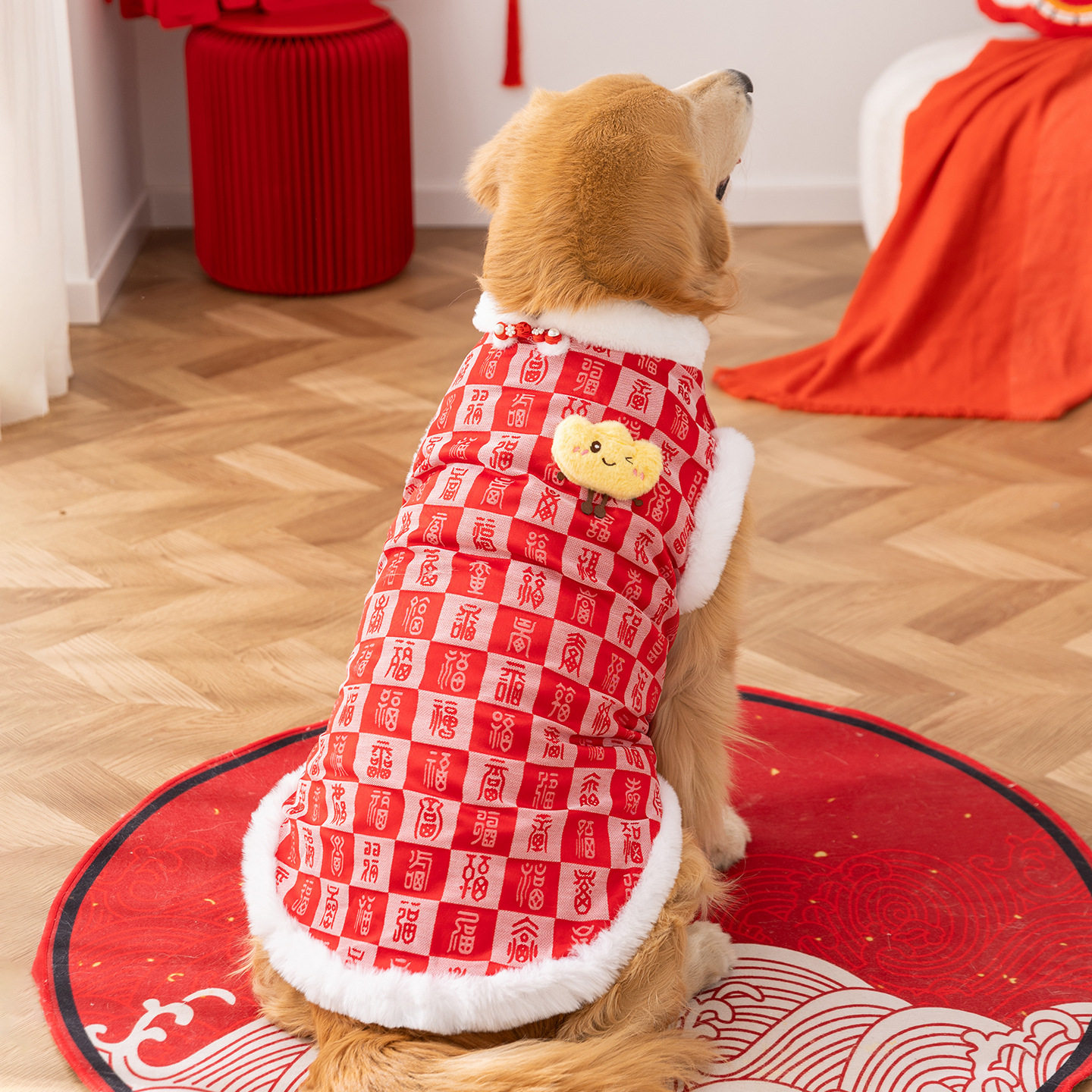 秋冬季狗狗衣服棋盘格大狗新年福字马甲加厚保暖金毛拜年宠物衣服