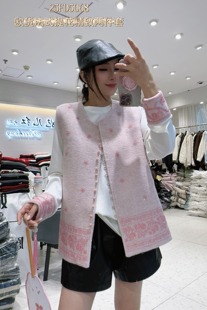 妃儿红5068冬季加大码套装女 毛呢马甲+打底衫上衣两件套