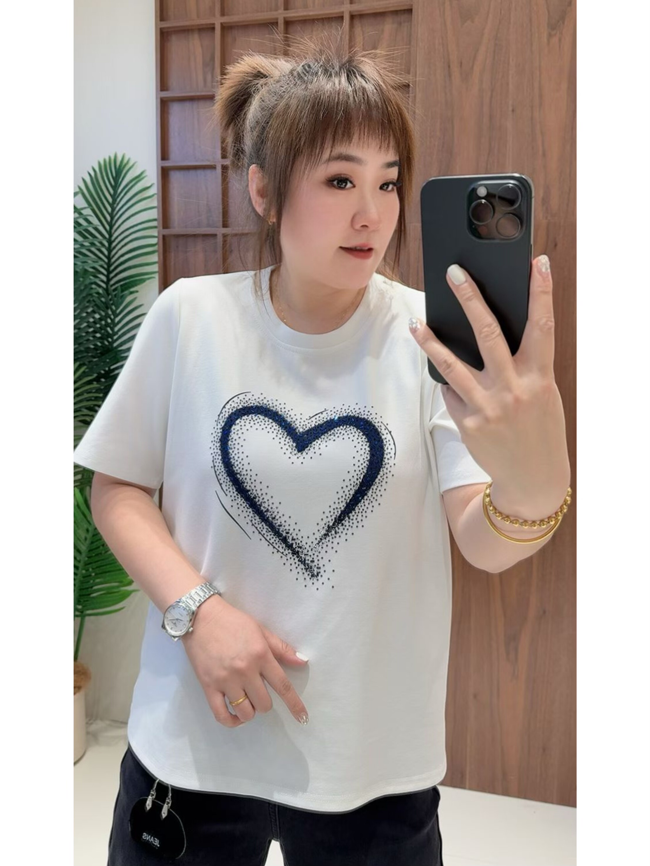 妃儿红5016冬季加大码卫衣女 时尚百搭爱心烫钻短袖T恤打底衫厚料