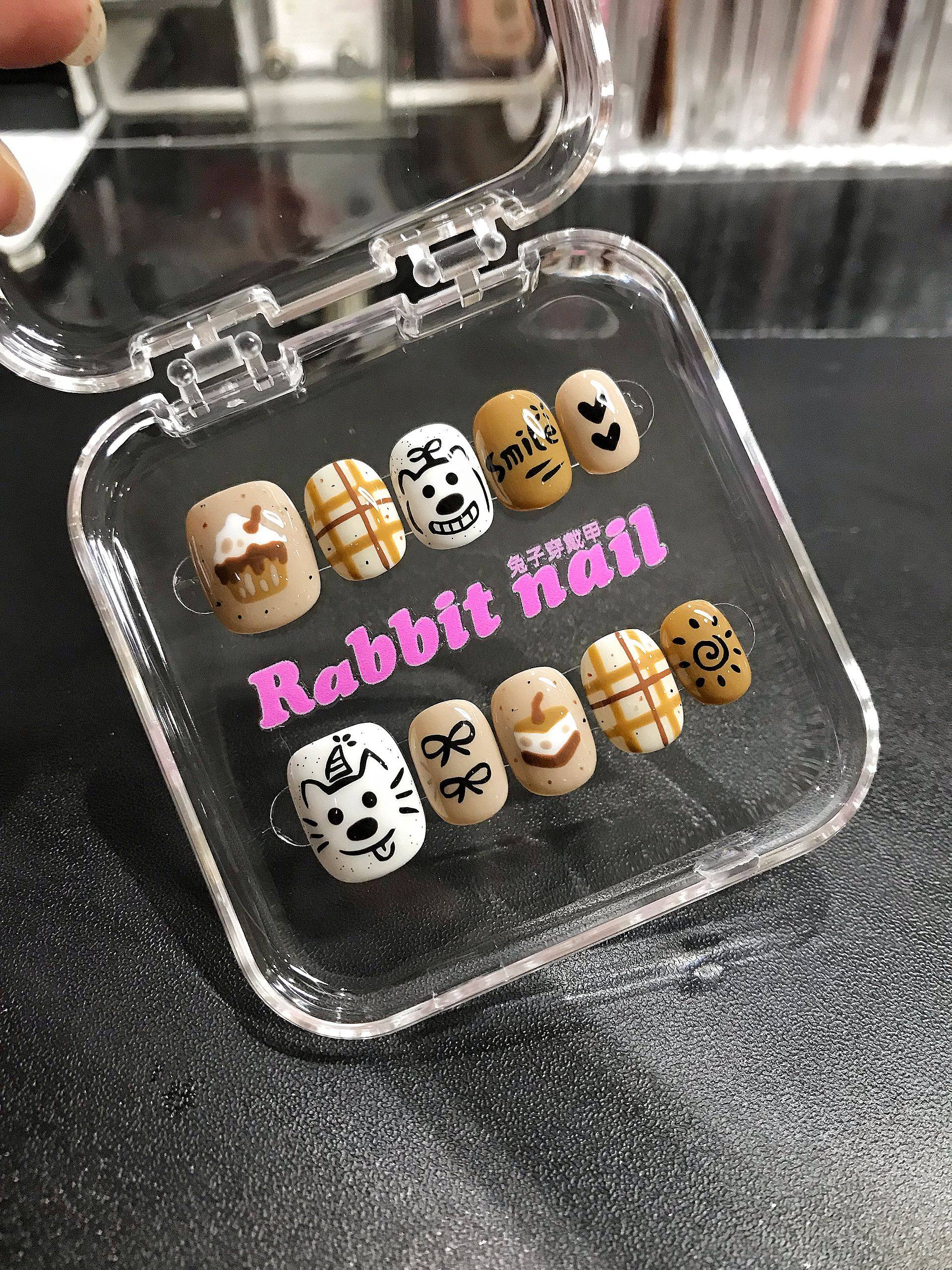 兔子穿戴甲卡通手绘美甲百搭可爱短款方圆假指甲片手工定制,彩妆/香水/美妆工具,穿戴甲/甲片,淘宝优惠券,粉丝福利购,淘宝优惠卷
