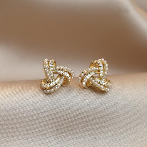 Loga.Py 三角缠绕~925银针耳钉精致小巧冷淡风耳环女新款珍珠耳饰