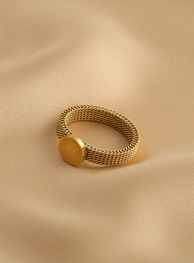 Loga.Py 人像戒指女欧美时尚个性钛钢食指戒冷淡风简约高端指环潮