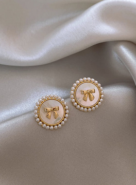 Loga.Py 珍珠蝴蝶结耳钉女小众设计感耳环气质纯银针耳饰品洋气夏