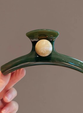 Loga.Py 绿色抓夹女圆珠发饰盘发发夹新款后脑勺大号鲨鱼夹头饰夏