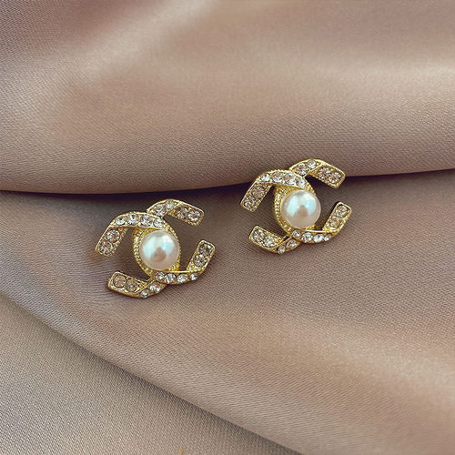 Loga.Py 2025年新款潮珍珠镶钻耳环女夏季气质无耳洞耳夹耳钉耳饰