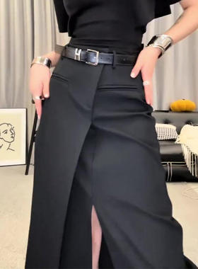 设计感黑色前开叉西装半身裙