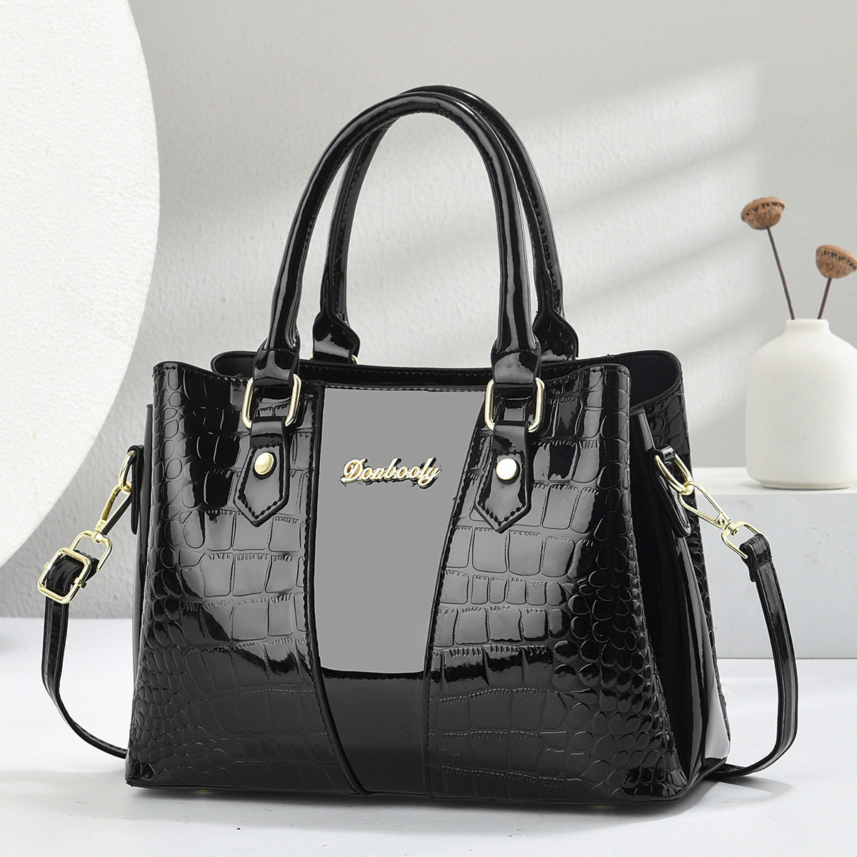 香港真皮女包2026新款轻奢漆皮鳄鱼纹手提包斜挎高级感大气妈妈包,箱包皮具/热销女包/男包,通用款女包,淘宝优惠券,粉丝福利购,淘宝优惠卷