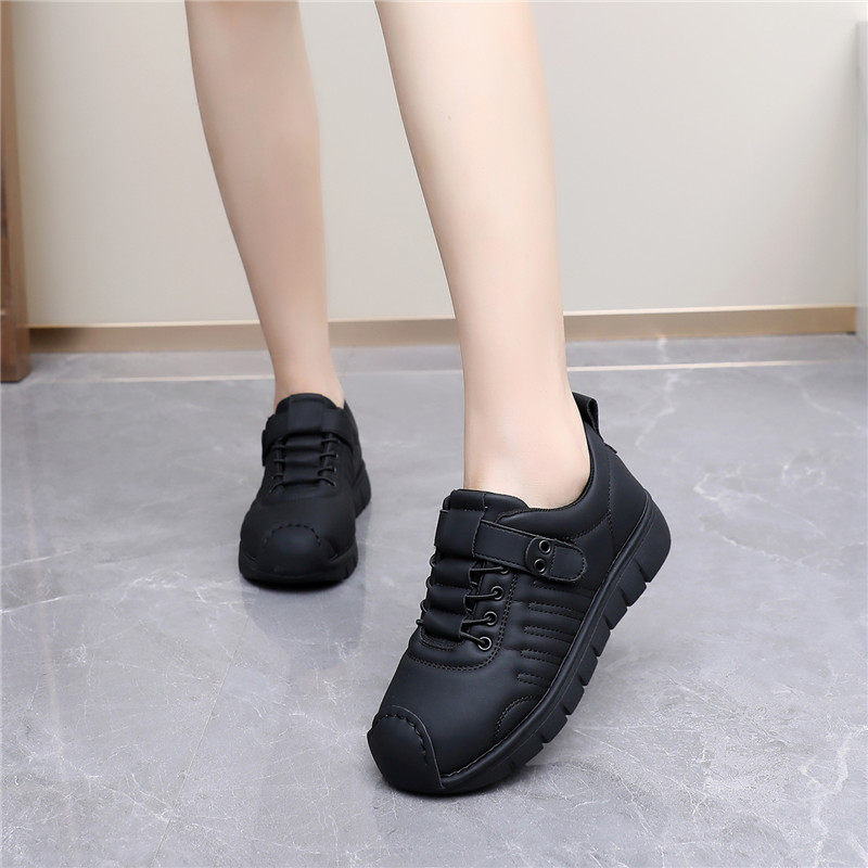 软底2025妈妈运动鞋厚底平底休闲防滑新款舒适休闲鞋单鞋休闲女鞋,女鞋,深口单鞋,淘宝优惠券,粉丝福利购,淘宝优惠卷