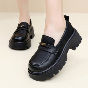 厚底乐福鞋女2026新款金扣单鞋爆款时尚气质增高小个子一脚蹬皮鞋