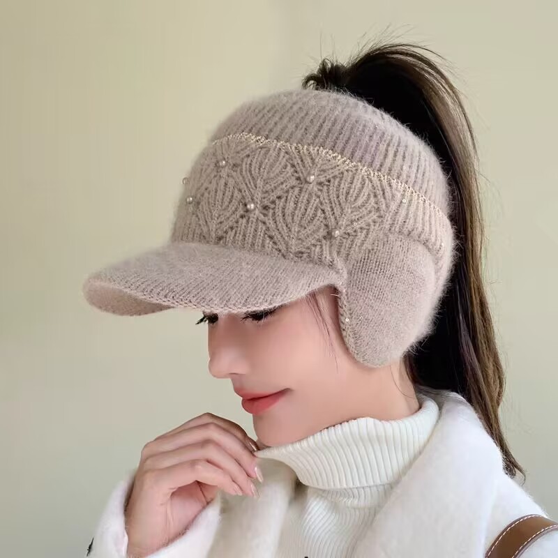鸭舌帽户外百搭女冬短檐空顶保暖