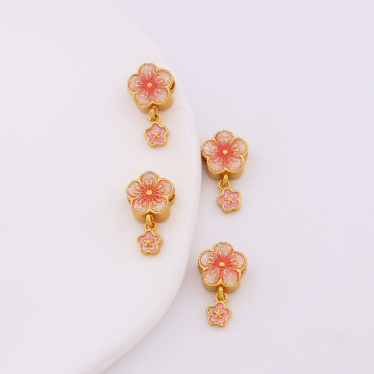 滴油保色diy饰品铜配件通孔小花朵手工编织手链项链串珠吊坠