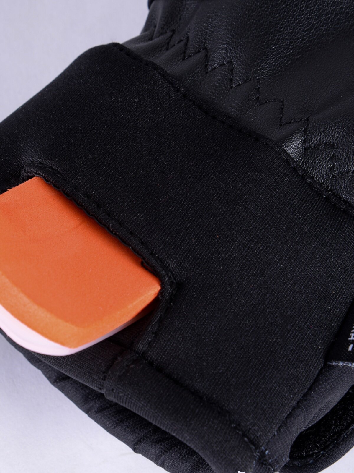 겨울용 싱글 및 더블 보드 다섯 손가락으로 두꺼워진 방수 및 내마모성 손목 패드가 내장된 손 답답함 남성용 및 여성용 스키 장갑