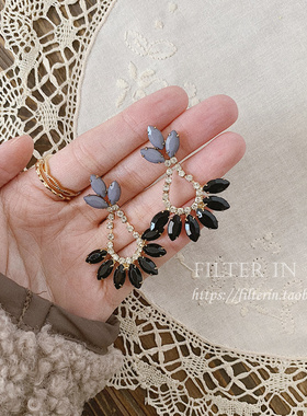 (半价清仓）有滤镜 复古轻巴洛克风镶钻宝石扇形吊坠显瘦耳钉耳环