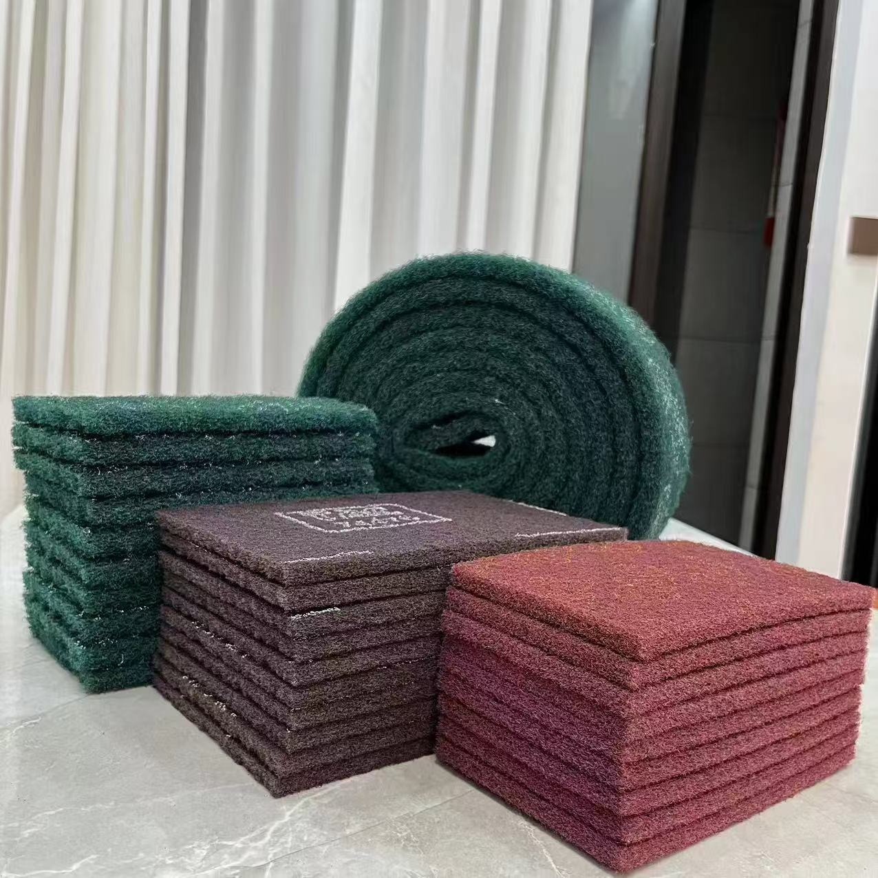 7447C工业百洁布拉丝布加砂抛光图片