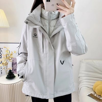 三合一冲锋衣女款羽绒内胆可拆卸户外运动防水保暖外套徒步登山服