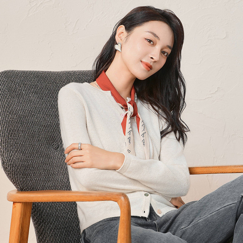 春竹圆领羊绒开衫25秋新款新100%山羊绒基础长袖针织外套女上衣