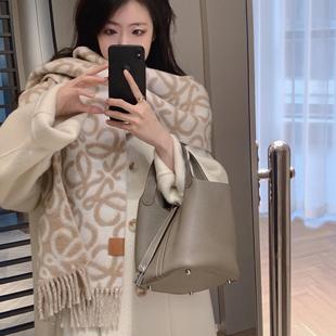 沙隆出品 马海毛老花羊绒围巾流苏女加厚保暖披肩 高品质秋冬新款