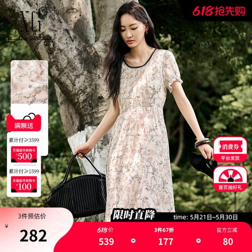 XG雪歌碎花圆领泡泡袖连衣裙2025夏季新款花版印花短袖直筒裙女装