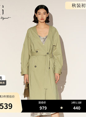 XG雪歌棉感无领双排扣风衣2026春季新款 灰绿V领腰带中长外套女装