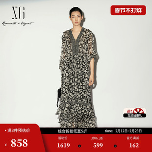 XG雪歌花版高腰连衣裙2026春季新款 碎花V领灯笼袖中袖长伞裙女装