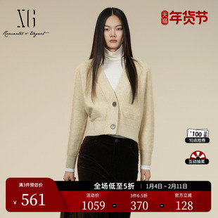 XG雪歌宽松短款长袖毛针织衫2025冬季新款浅黄色绵羊毛开衫外套女