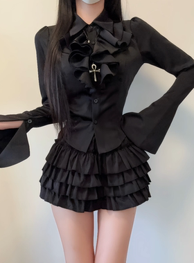 IQCQ气球熊秋季新款设计感宫廷风泡泡袖黑色衬衫蓬蓬蛋糕短裙套装