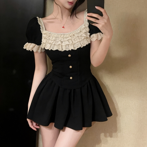 IQCQ赫本风蕾丝显瘦短裙套装