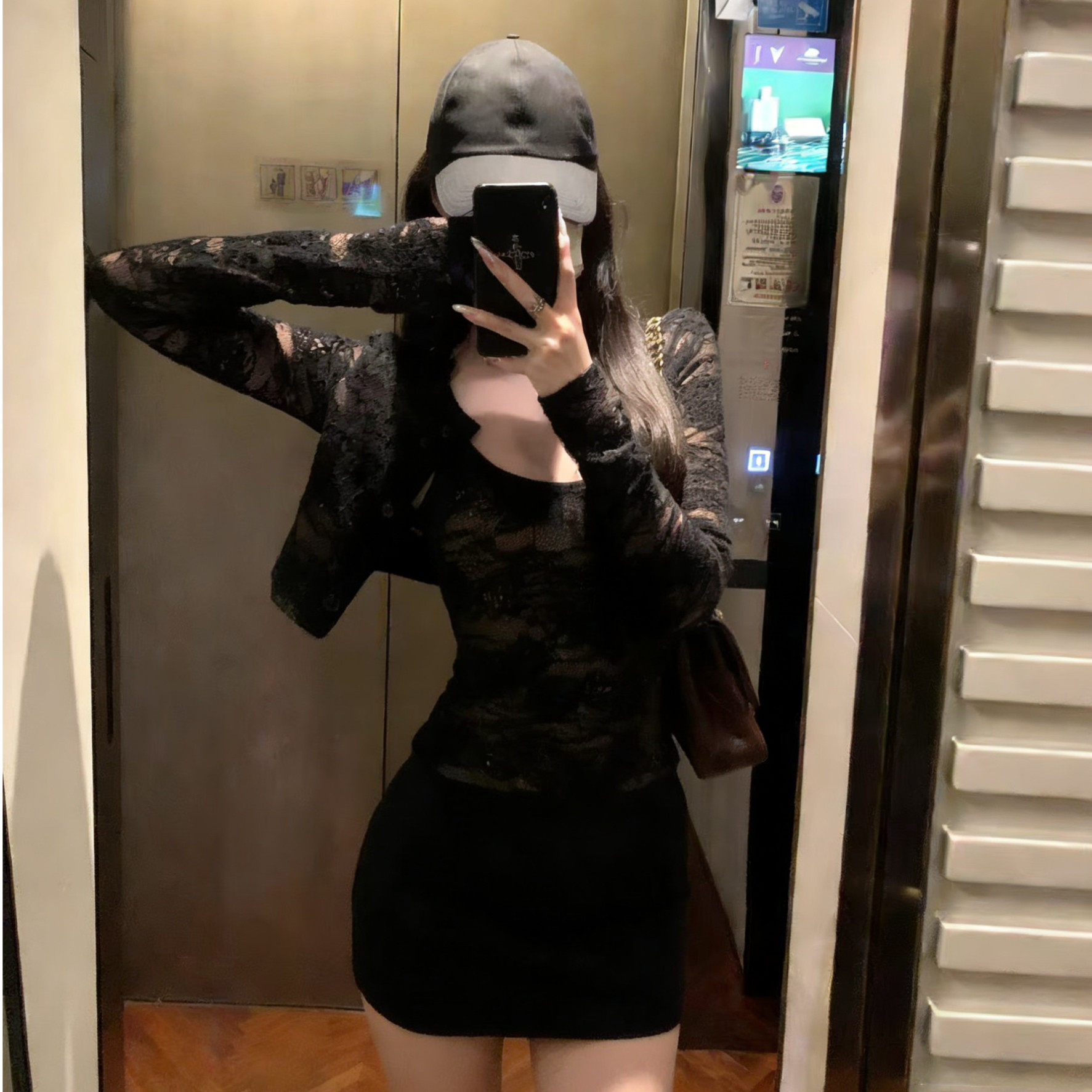 IQCQ辣妹纯欲蕾丝吊带包臀裙套装图片