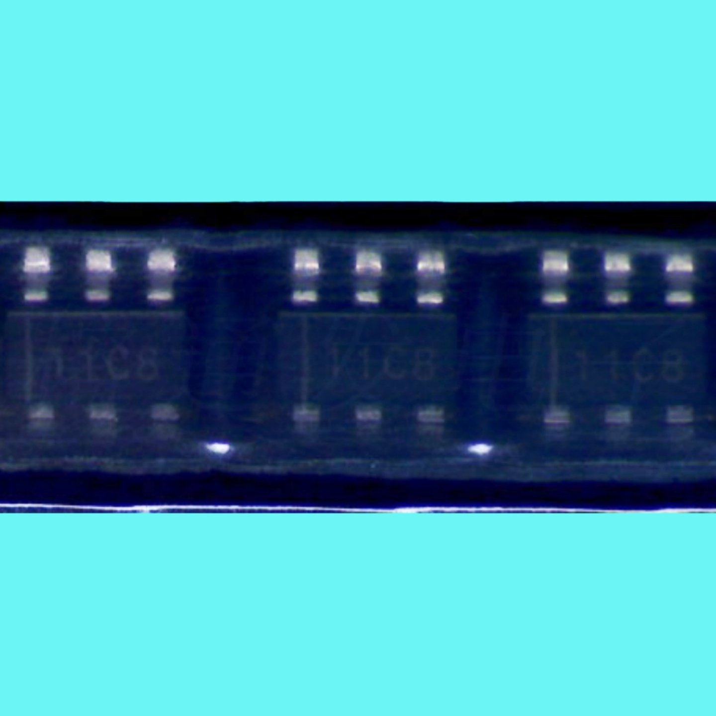 RN5VM112C-TRSOT23-6丝印11