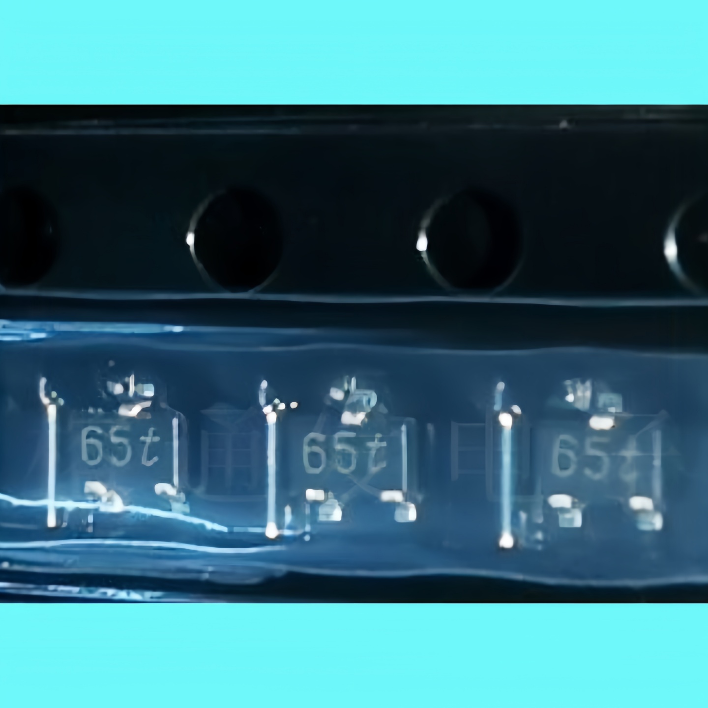 BAS40-05W/双共阴极Schottky 40V 120mA/SOT-323/丝印:65t