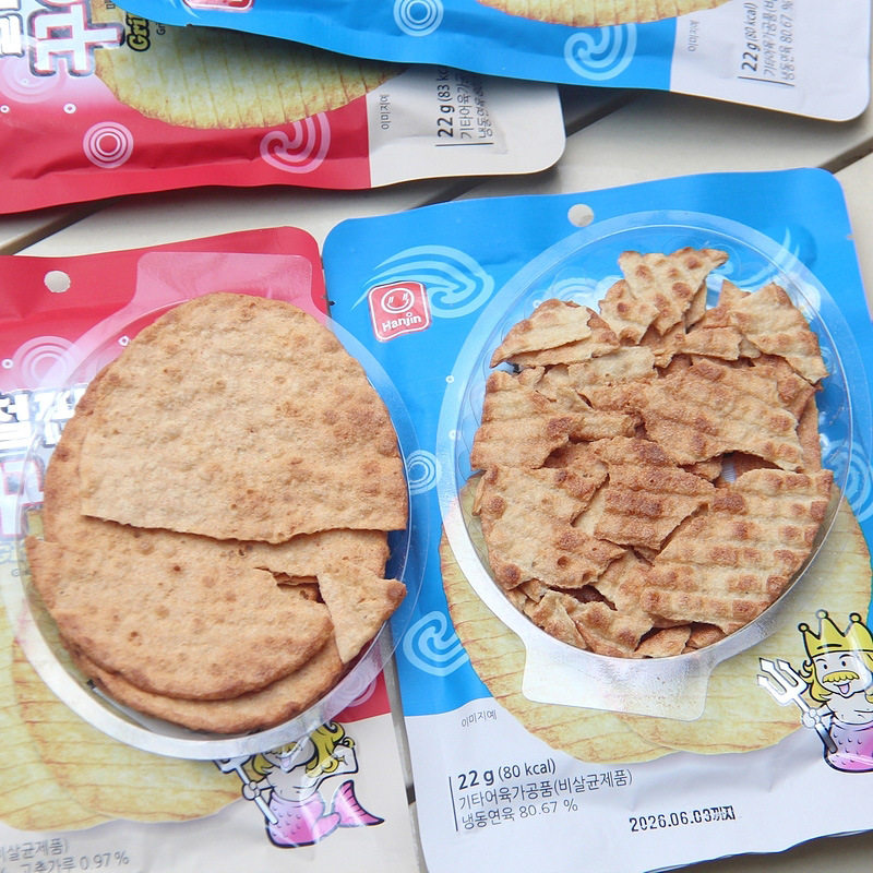 韩国进口 韩进铁板鱼饼脆片朴灿烈同款烤鱼片休闲小吃追剧零食22g
