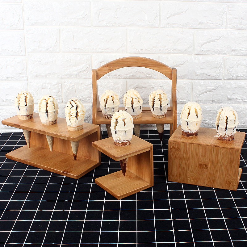 展示竹质冰激凌派对婚礼甜品台