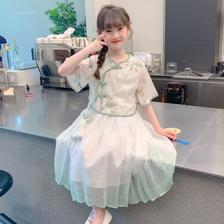 新中式轻国风马面裙套装女童高级感日常可穿2026新款春款秋夏款