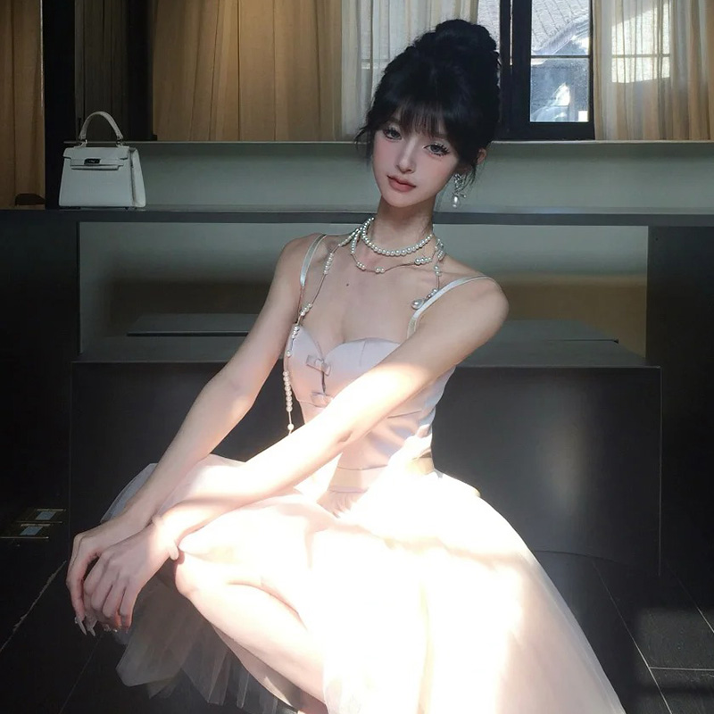 高级感长款珍珠项链女夸张多层叠戴不对称颈链气质轻奢晚礼服配饰