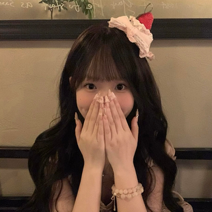 草莓蛋糕生日帽发夹女拍照道具氛围感发饰发卡可爱甜美小礼帽头饰