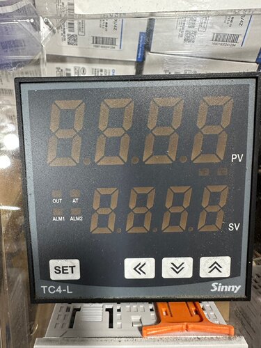 TC4-L Sinny上南温控仪TC4-L W1T/R-2  96*96智能数显温控器