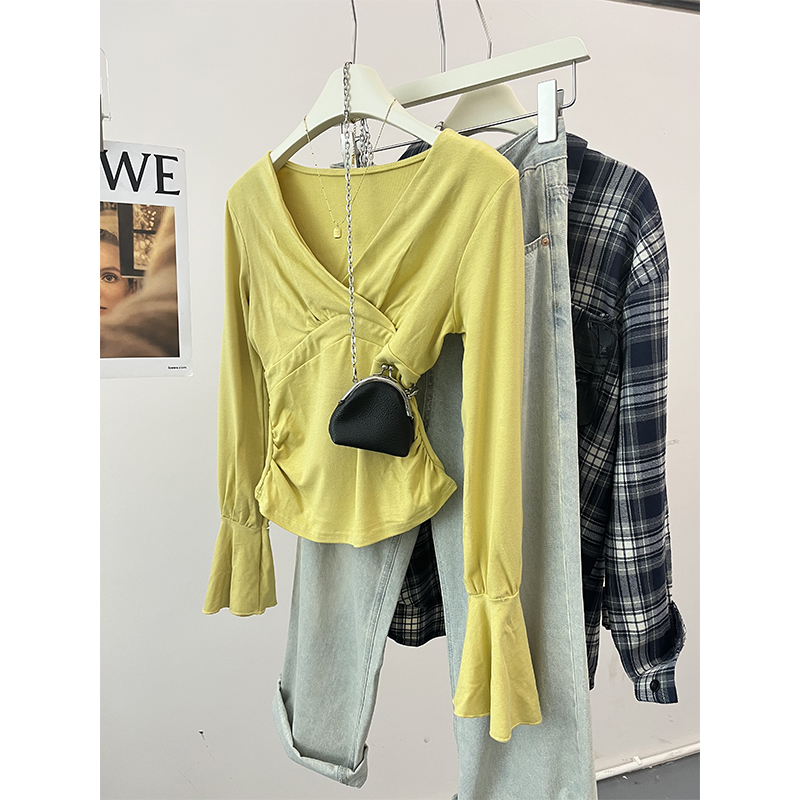 【赠运费险】交叉喇叭袖黄色衬衫