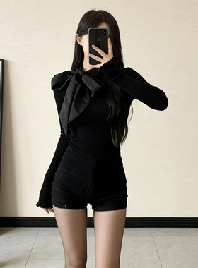美式黑色蝴蝶结绑带内搭长袖T恤女装2026春季打底衫修身显瘦上衣