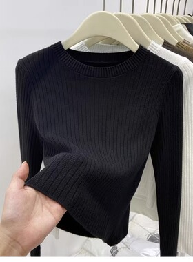 慵懒风羊绒毛衣内搭短款打底衫黑色上衣女秋季2025新款修身针织衫